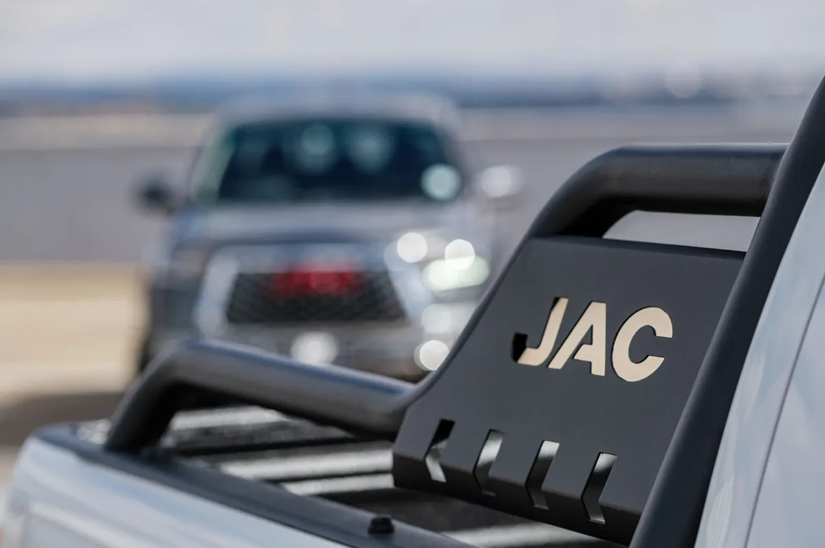 JAC T8 Double Cab